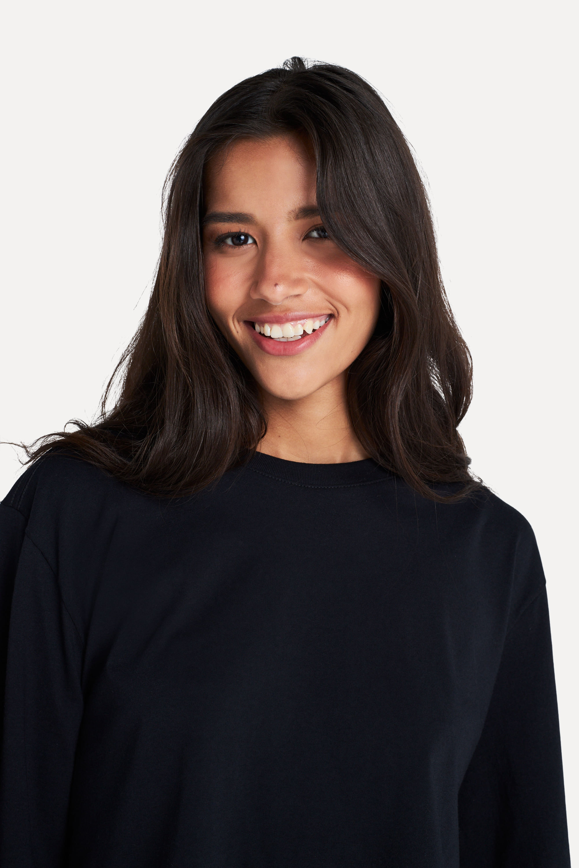 Camiseta-Cropped-Preta-G-02