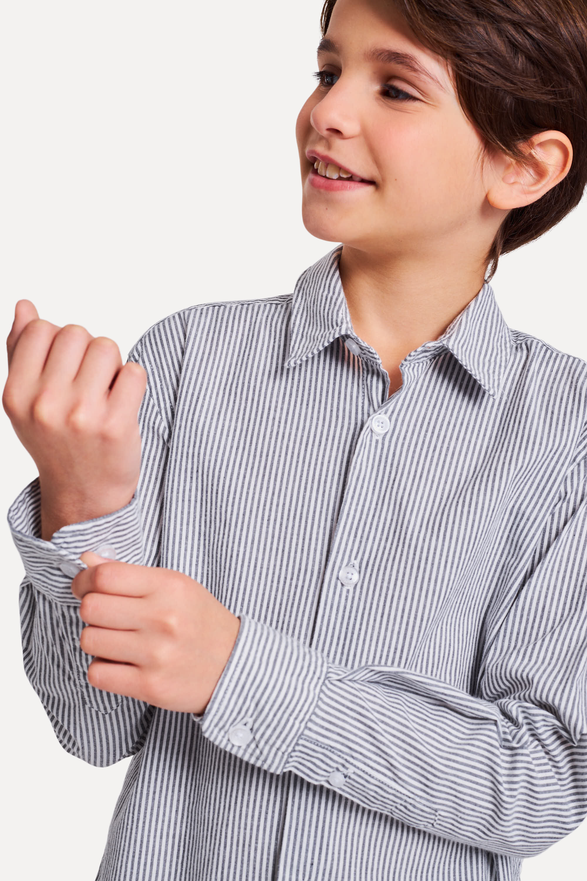 Camisa-Manga-Longa-Listrada-Infantil-Preta-02-02