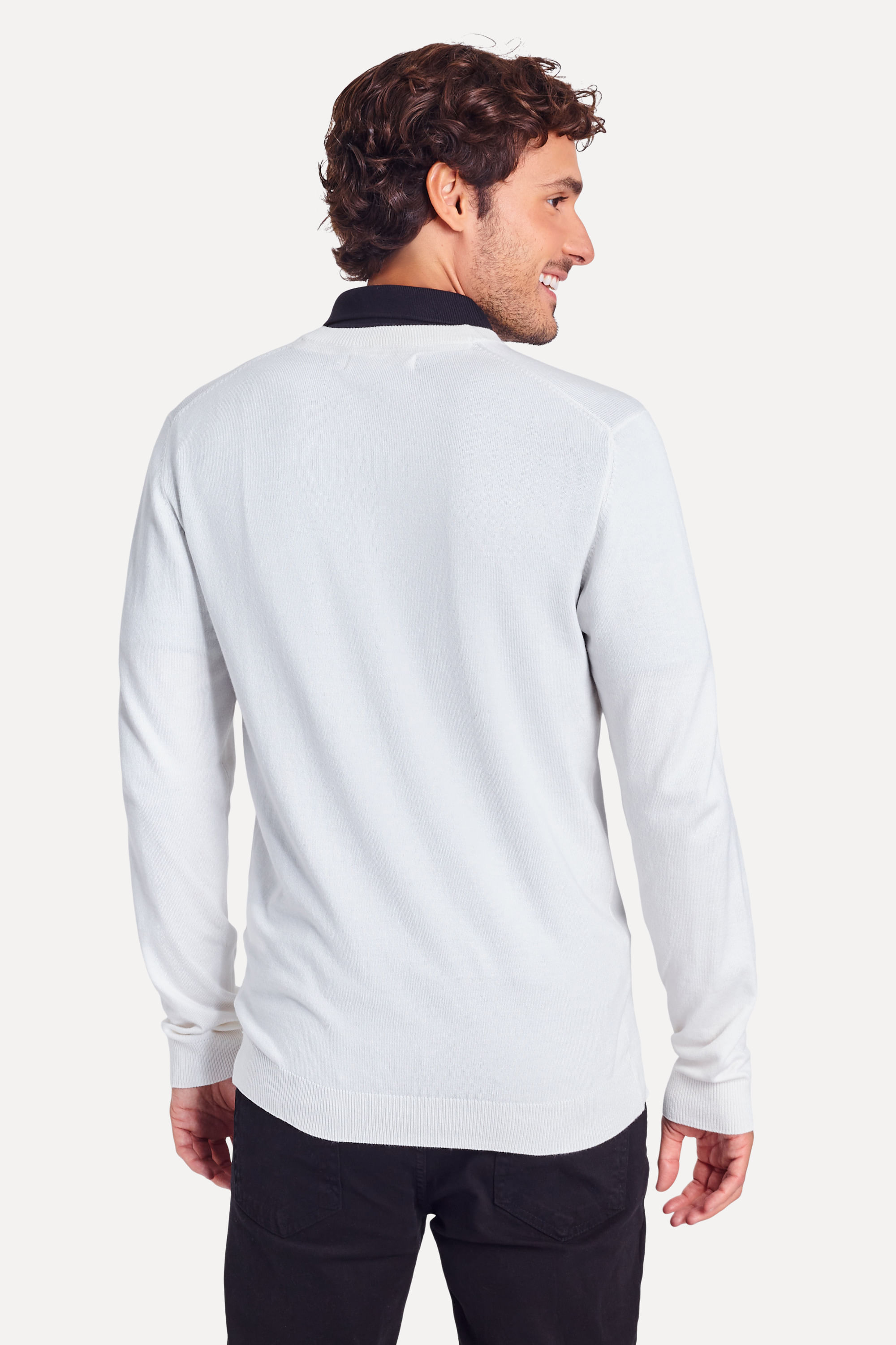 Tricot-Basico-Decote-V-Branco-GGG-04