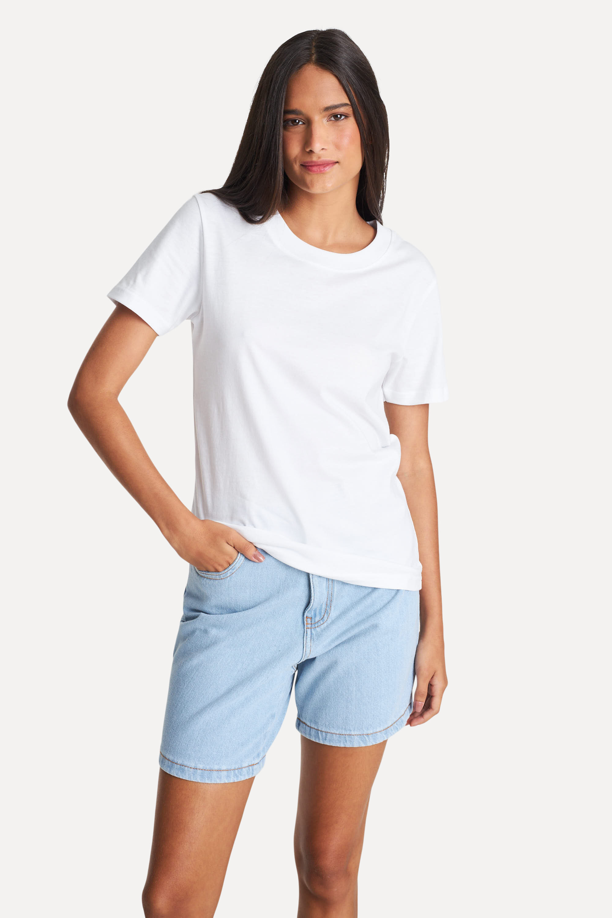 Camiseta-Manga-Curta-Algodao-Peruano-Branca-P-01