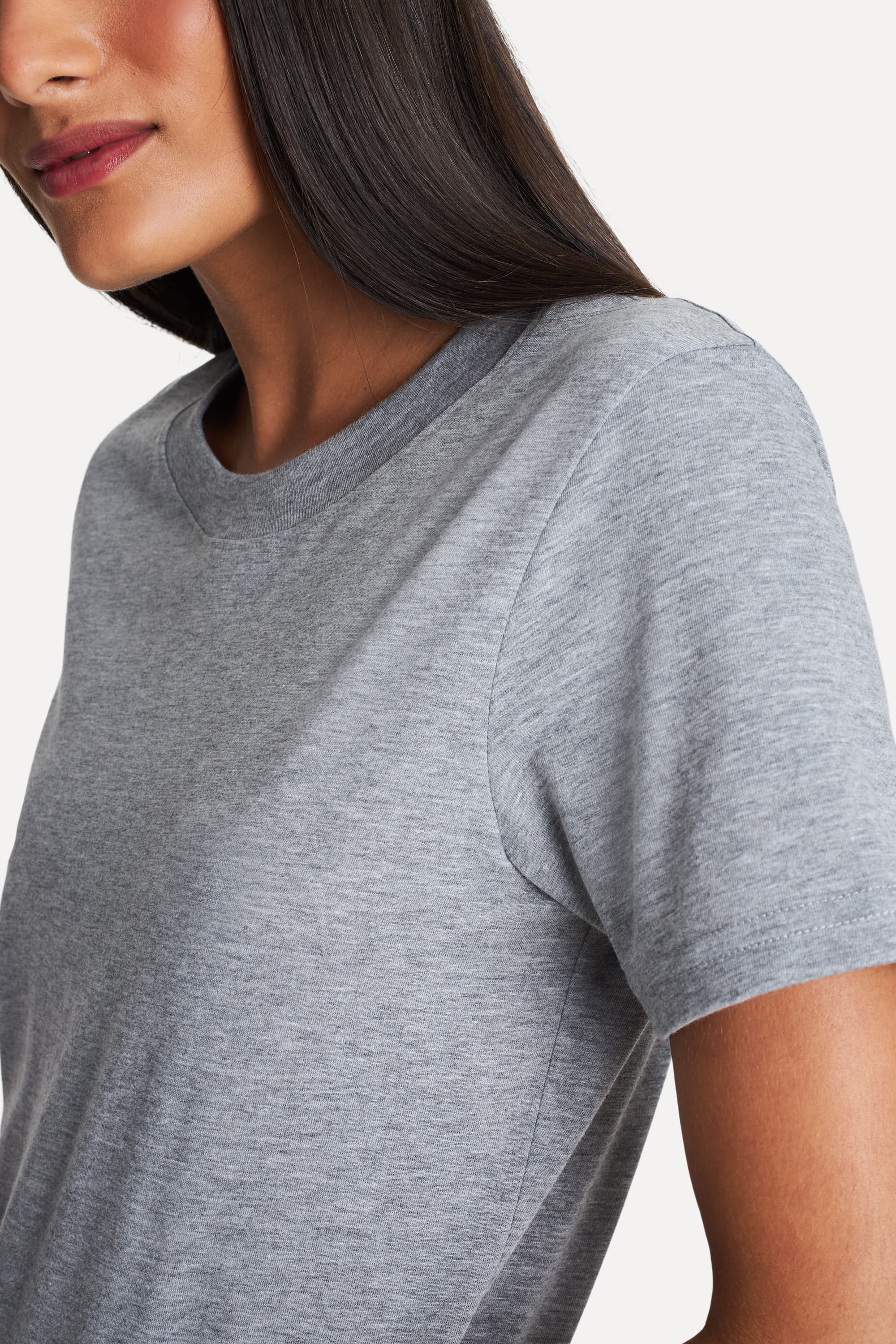Camiseta-Manga-Curta-Algodao-Peruano-Cinza-Mescla-G-02