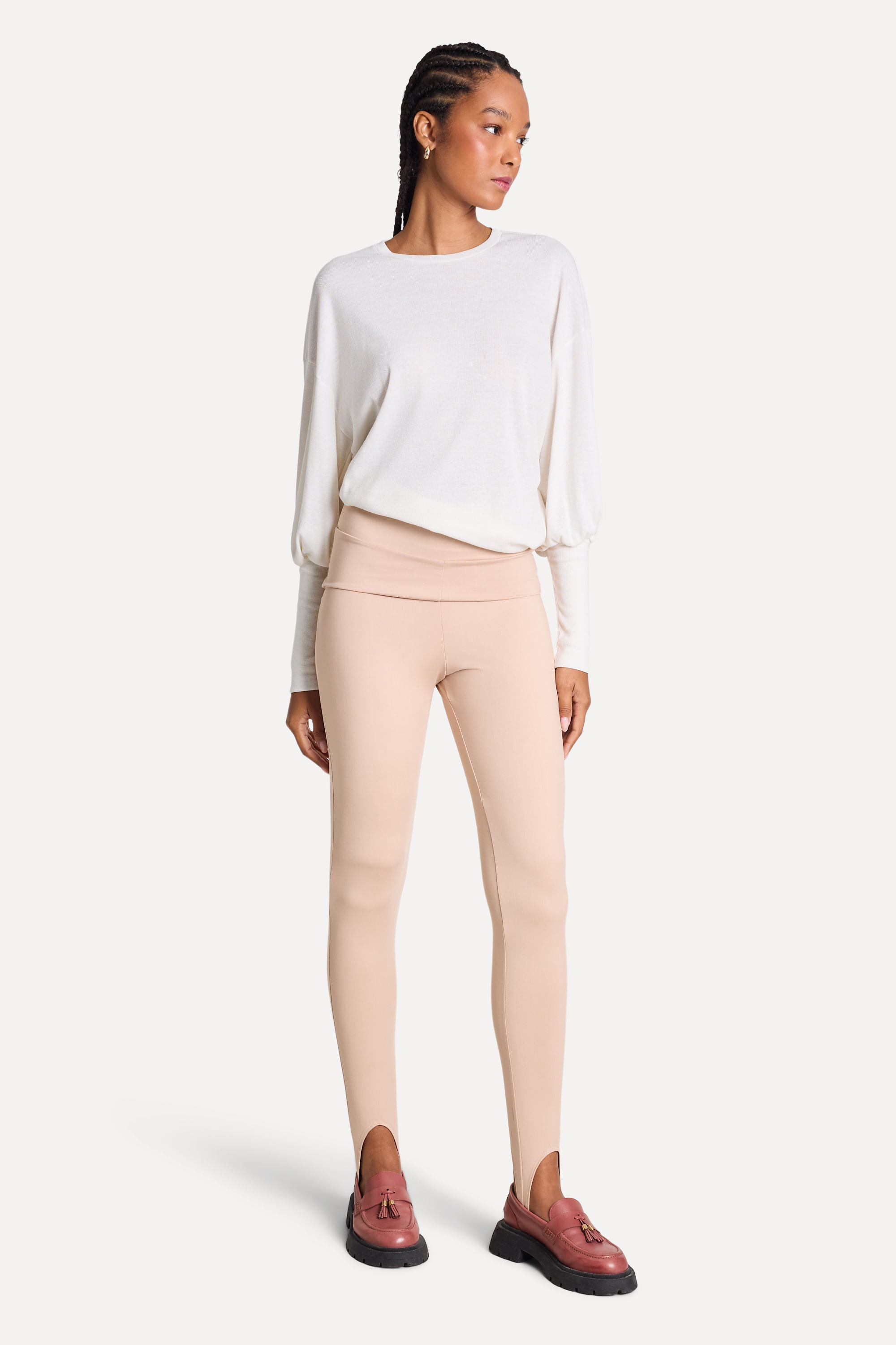 Calca-Legging-Pezinho-Amendoa-PP-05