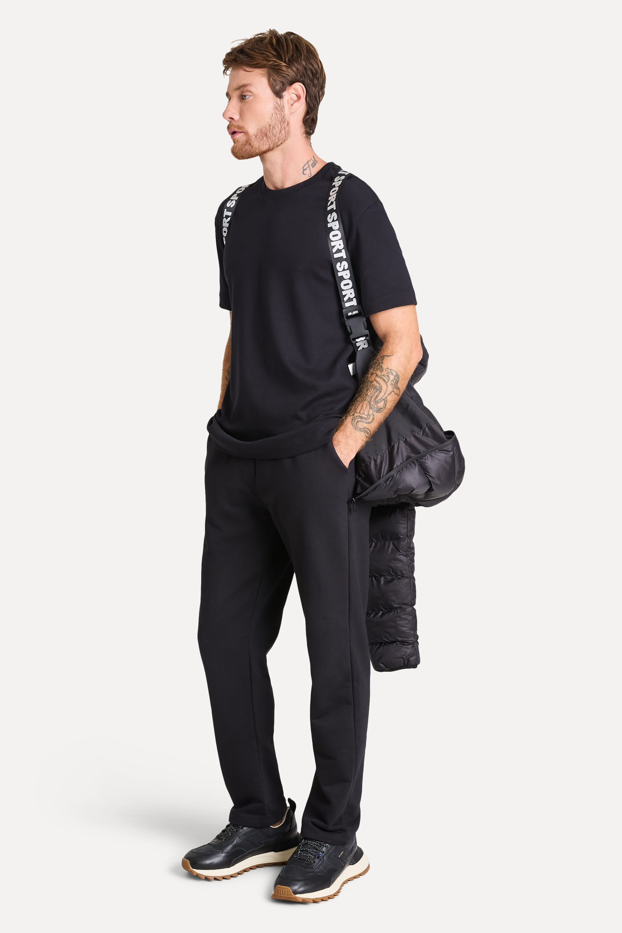 Jaqueta-Puffer-Simples-Preta-M-05