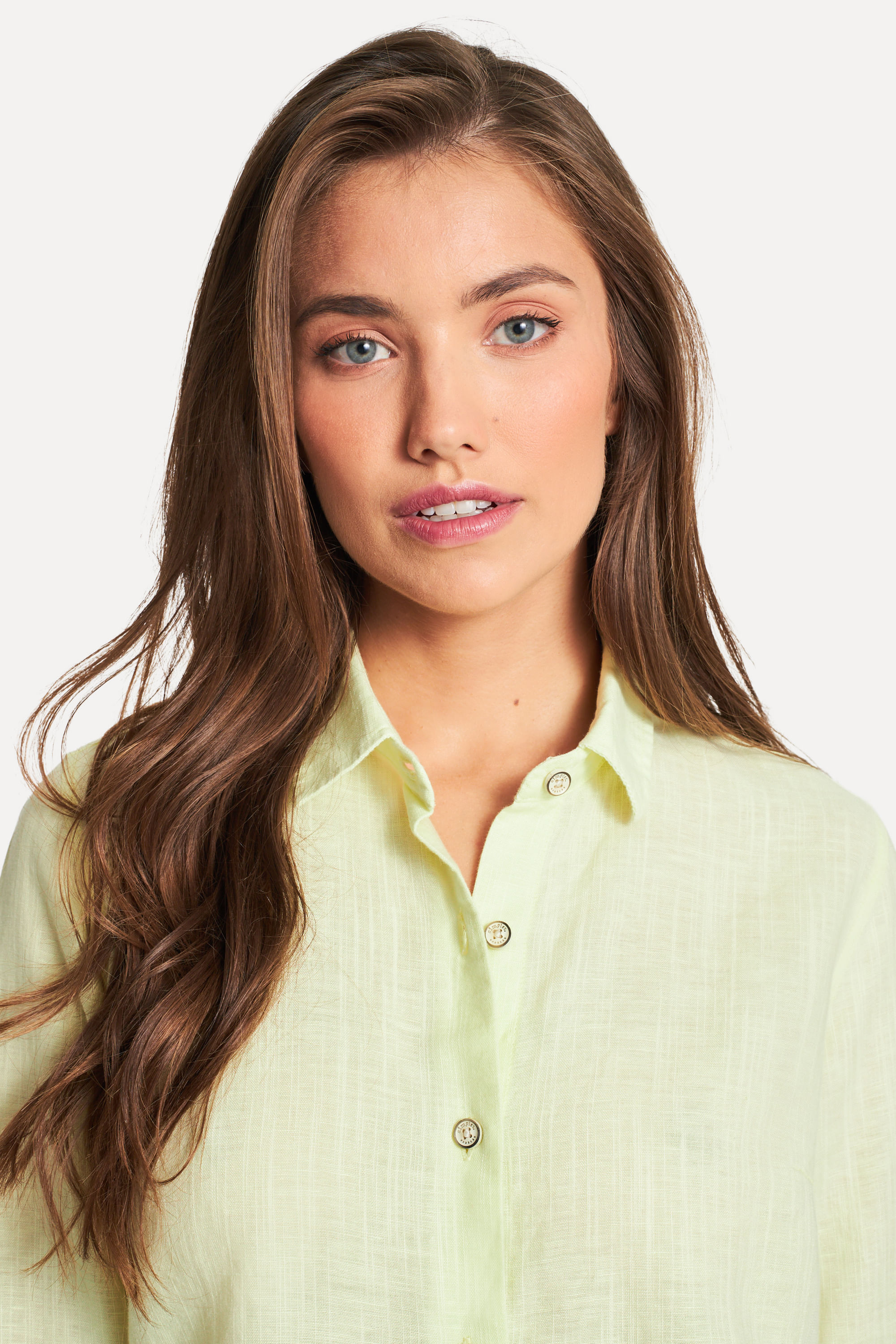 Camisa-Feminina-de-Linho-Manga-Longa-Verde-Limao-GG-02