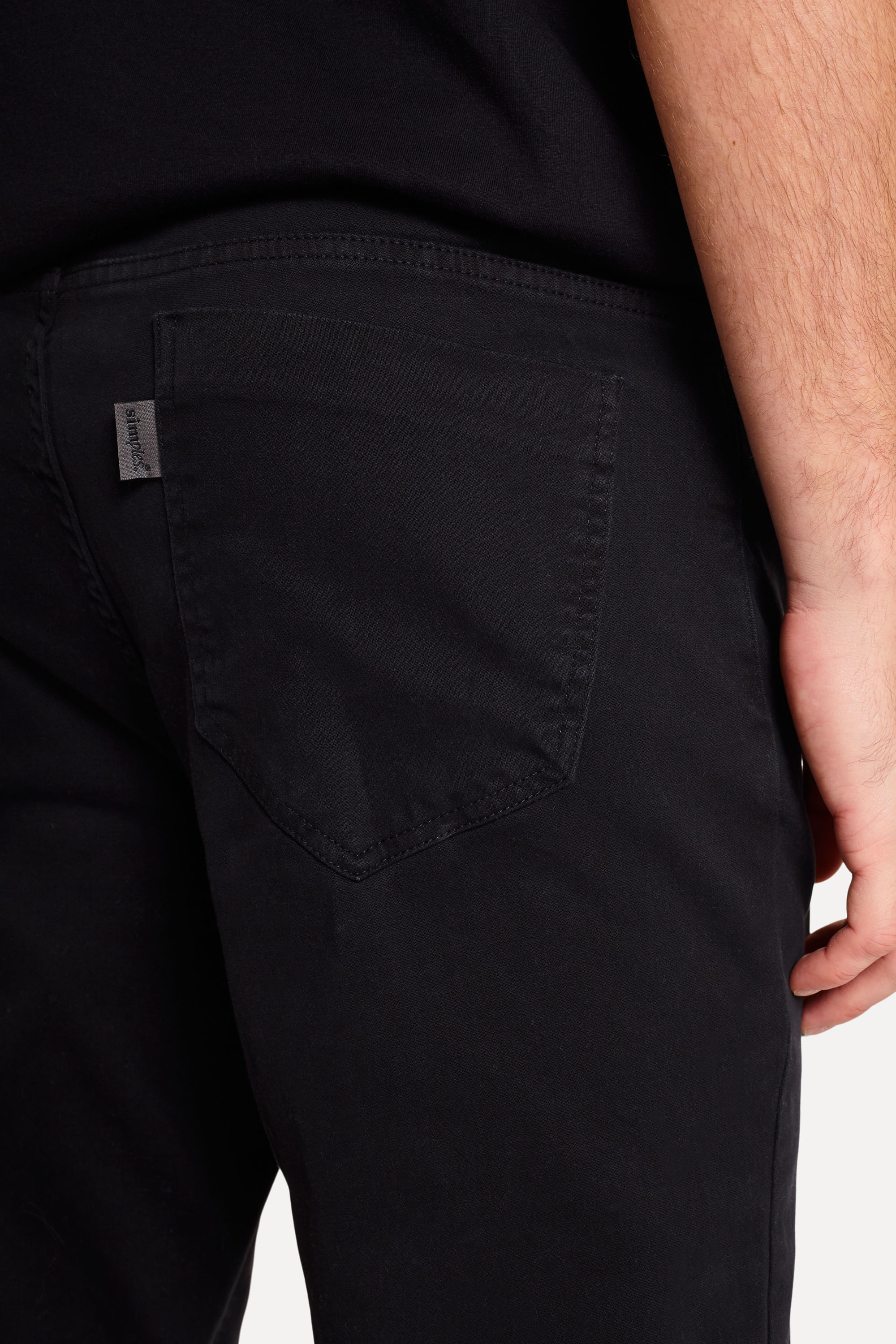 Calca-Color-Masculina-Simples---de-Algodao-Preto-38-02