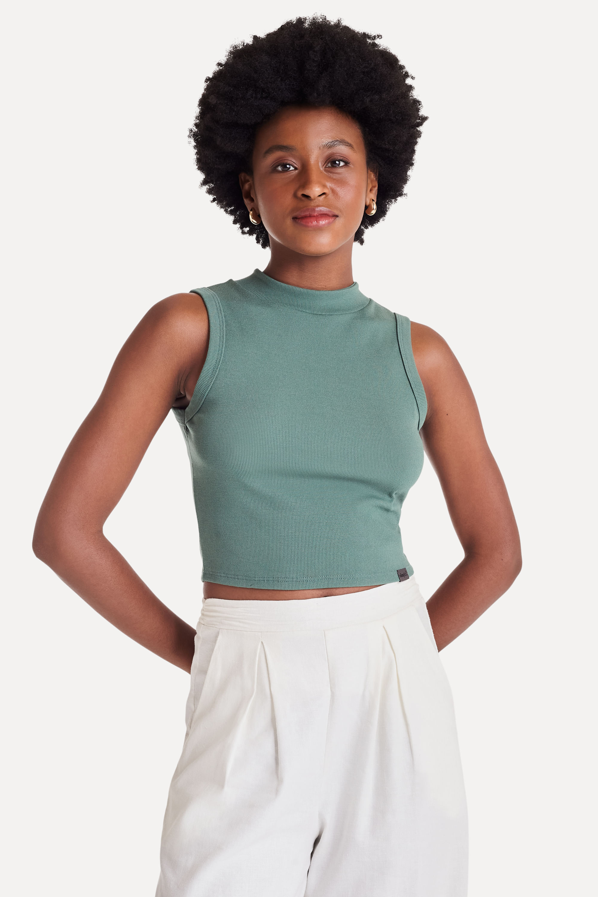 Regata-Nadador-Feminina-em-Malha-Rib-com-Gola-Alta-Verde-Musgo-GGG-01