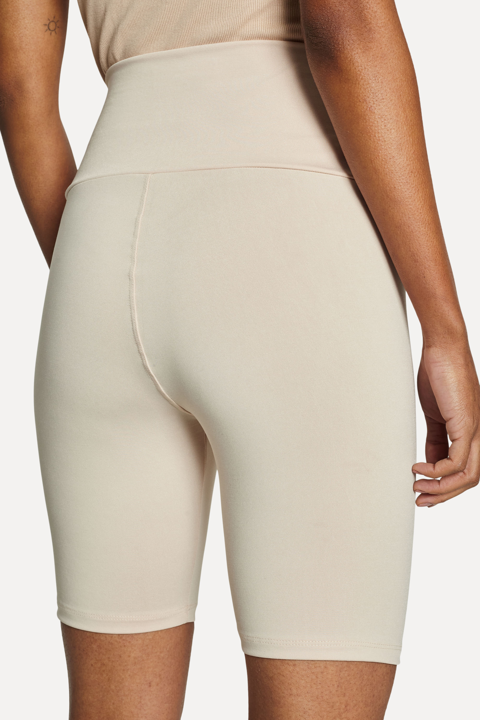 Bermuda-Masculina-Health-Palha-M-03