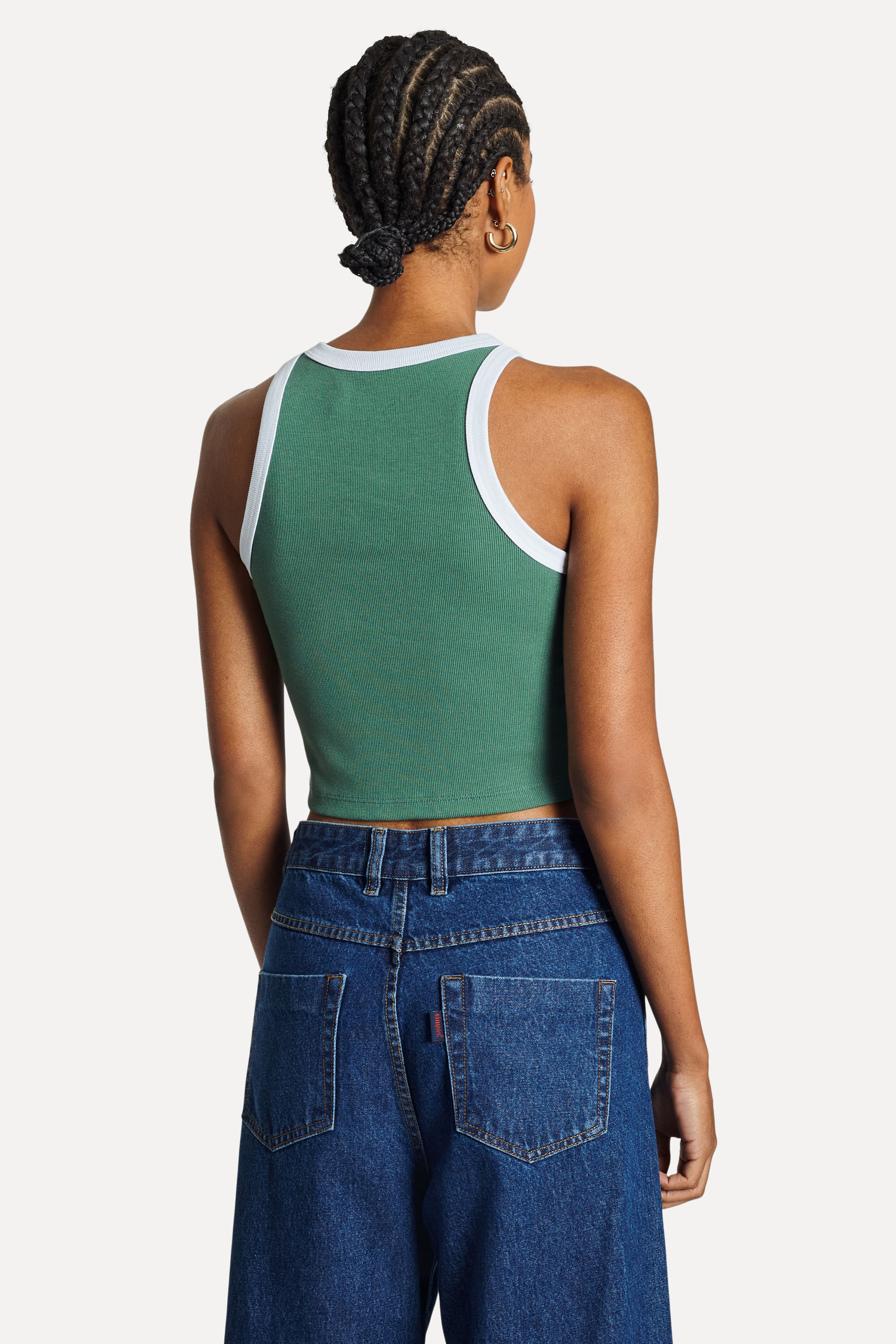 Regata-Feminina-Bicolor-em-Malha-Rib-Verde-Musgo-PP-03