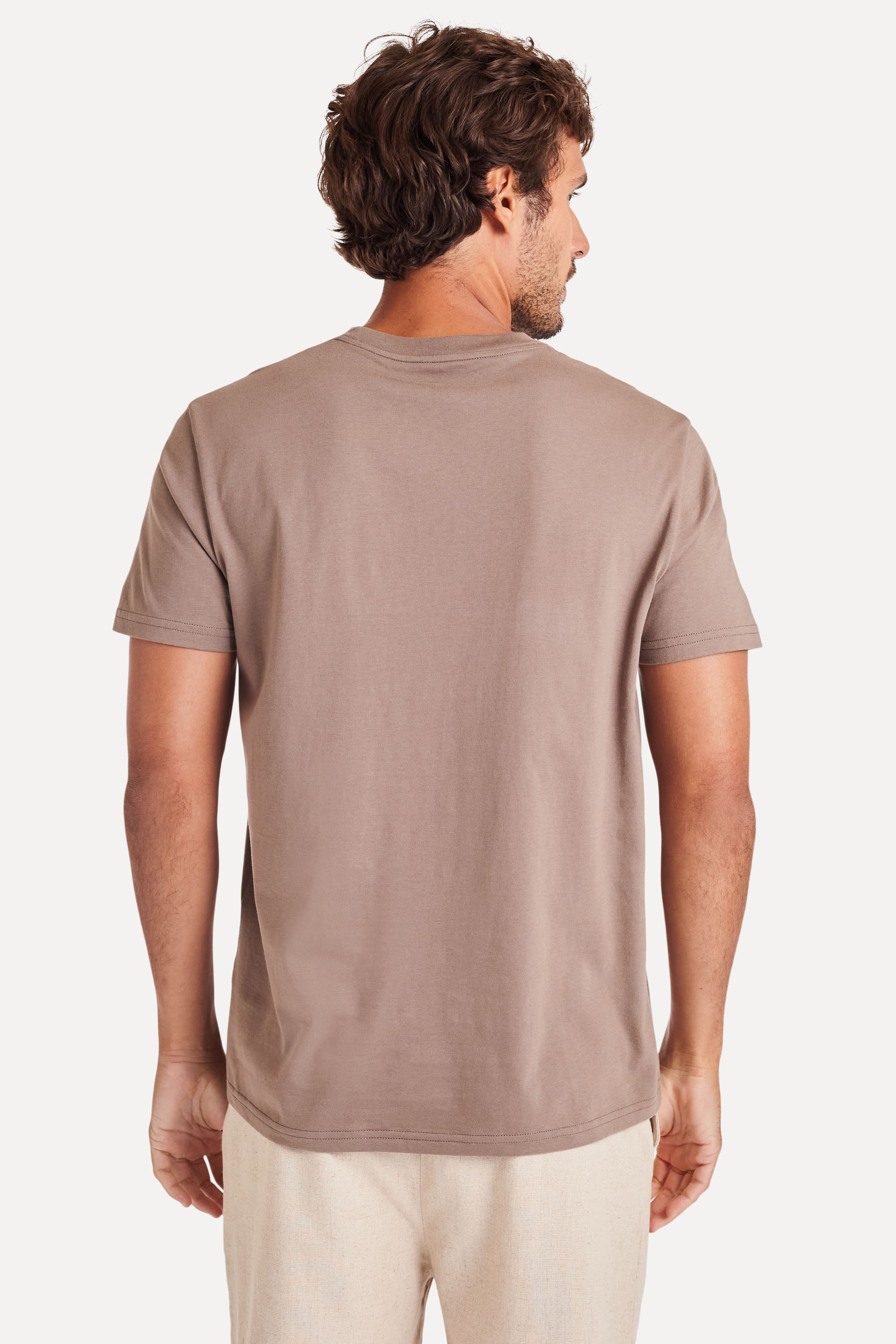 Camiseta-Basica-Masculina-de-Algodao-Peruano-Manga-Curta-Cinza-P-03