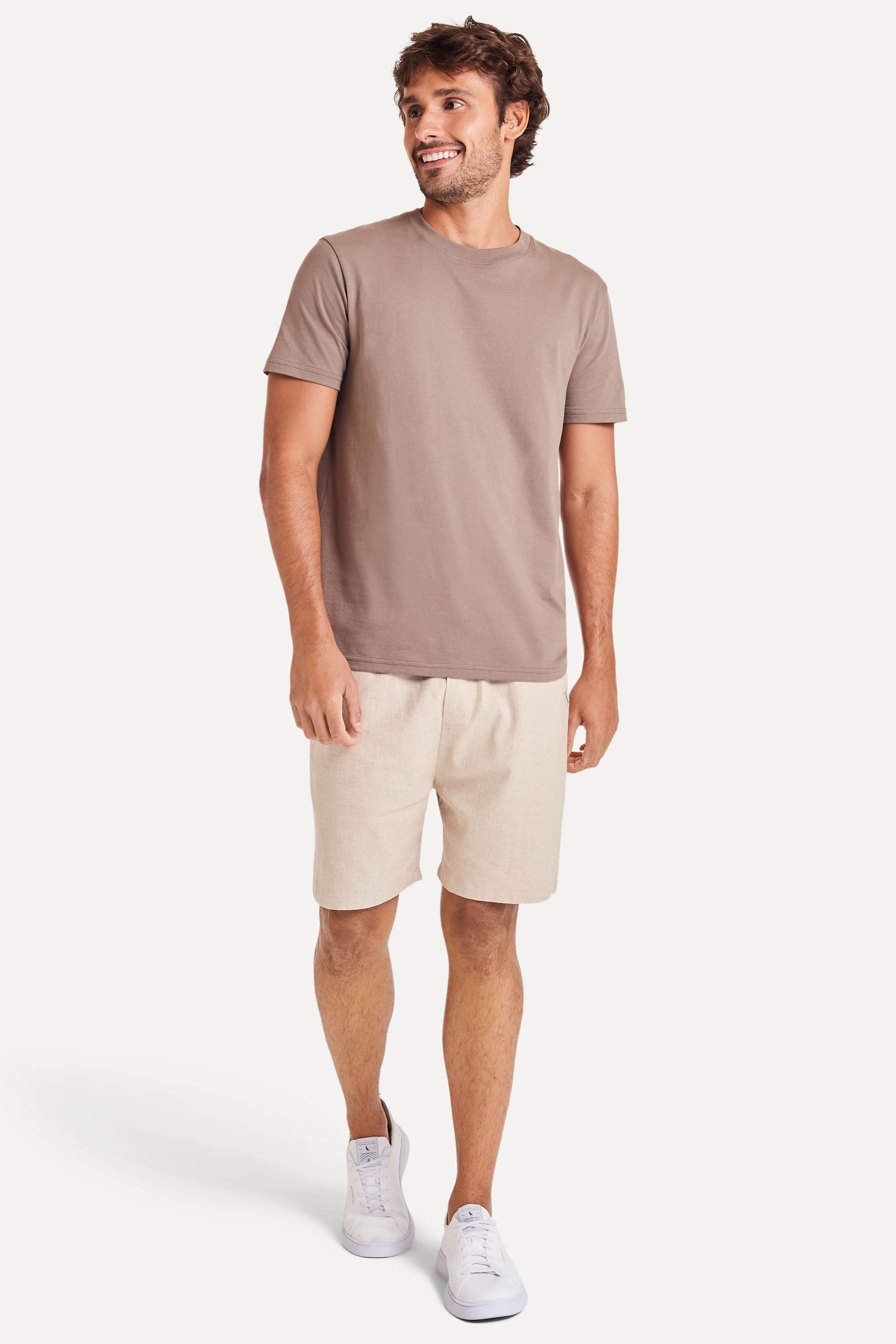 Camiseta-Basica-Masculina-de-Algodao-Peruano-Manga-Curta-Cinza-P-05