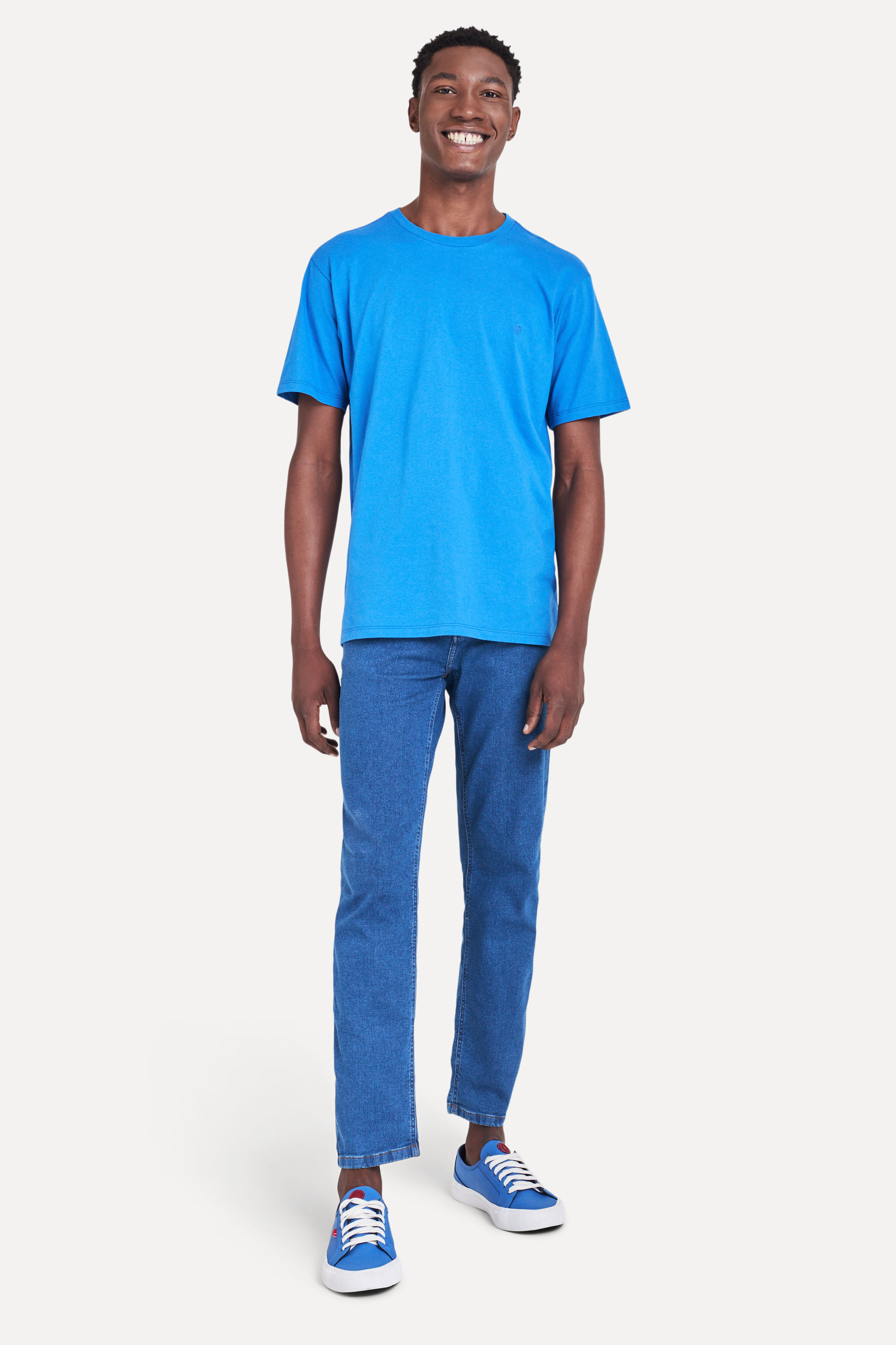 Camiseta-Basica-Masculina-Light-Manga-Curta-Azul-Royal-PP-03