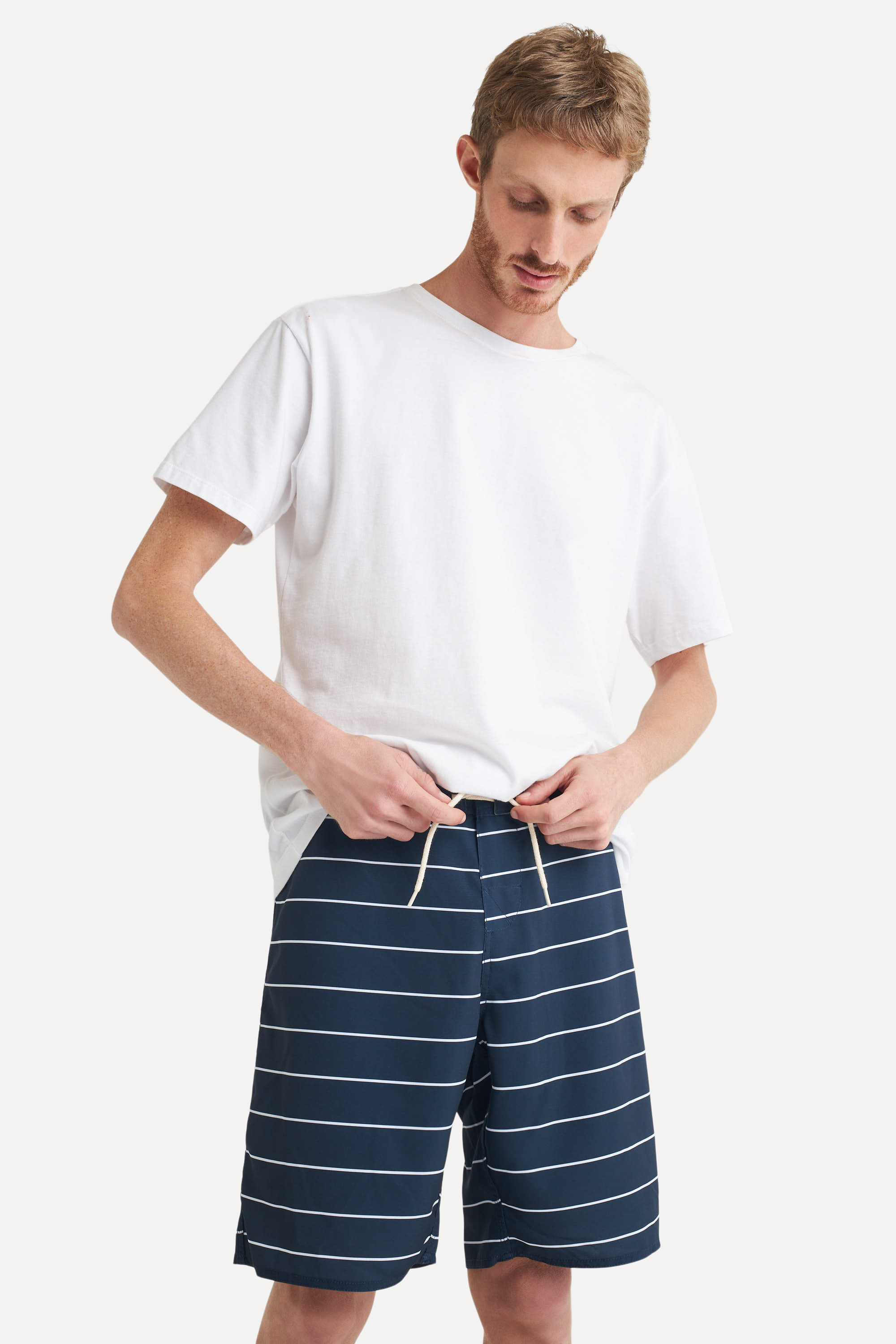 Bermuda-Praia-Listrada-Masculina-Fine-com-Cadarco-Azul-Petroleo-36-01