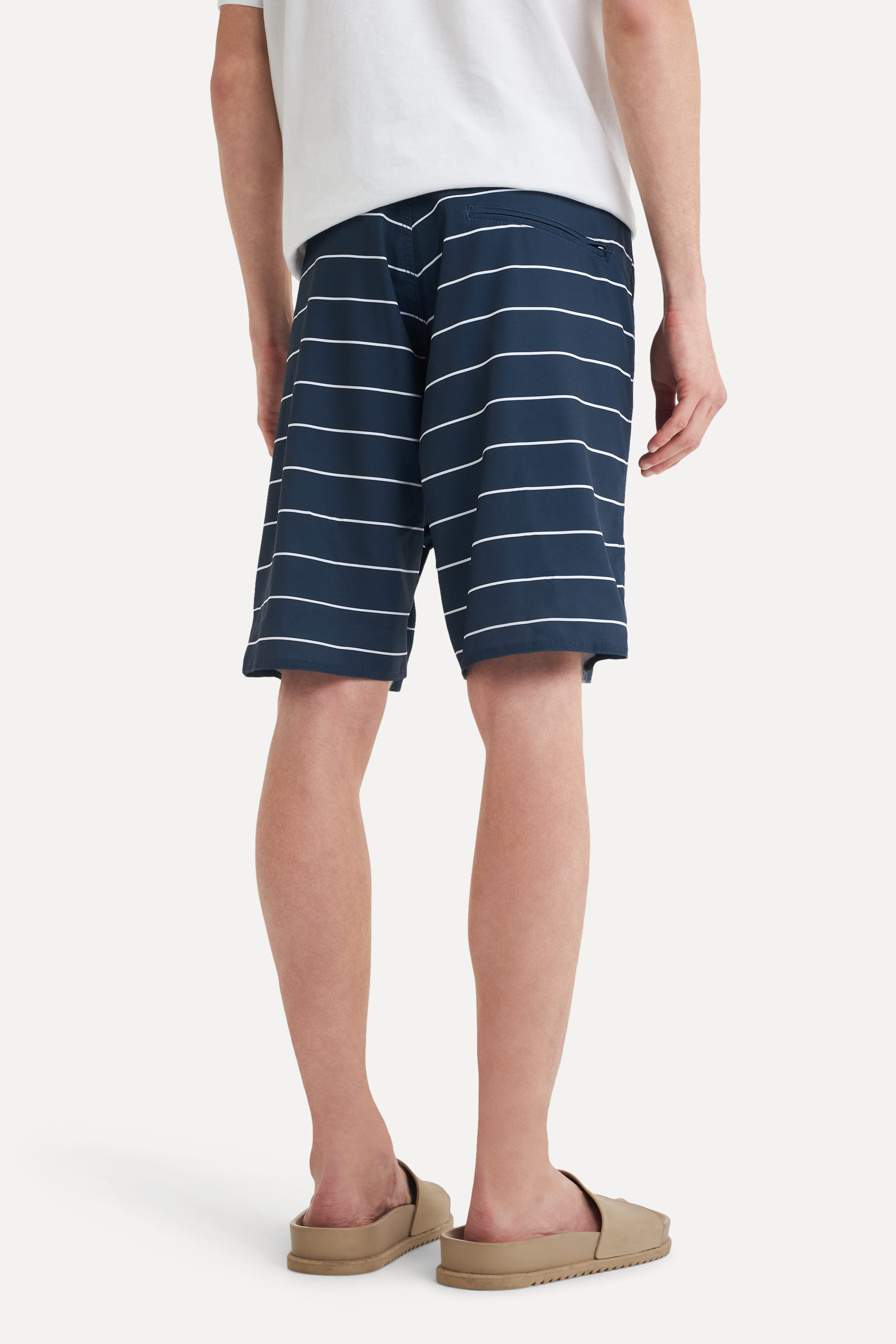 Bermuda-Praia-Listrada-Masculina-Fine-com-Cadarco-Azul-Petroleo-36-04