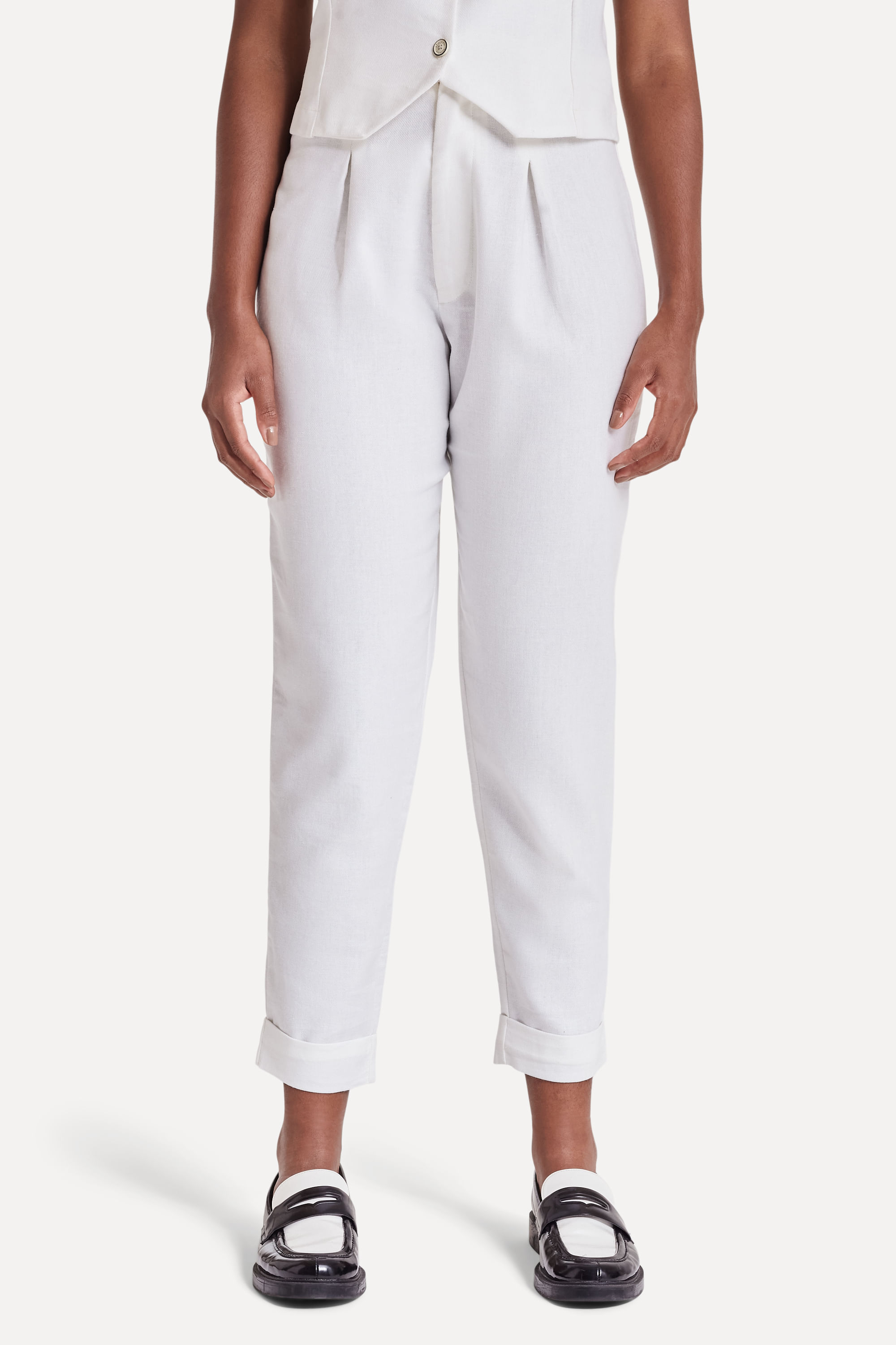 Calca-Alfaiataria-Feminina-Simples-Branco-PP-01
