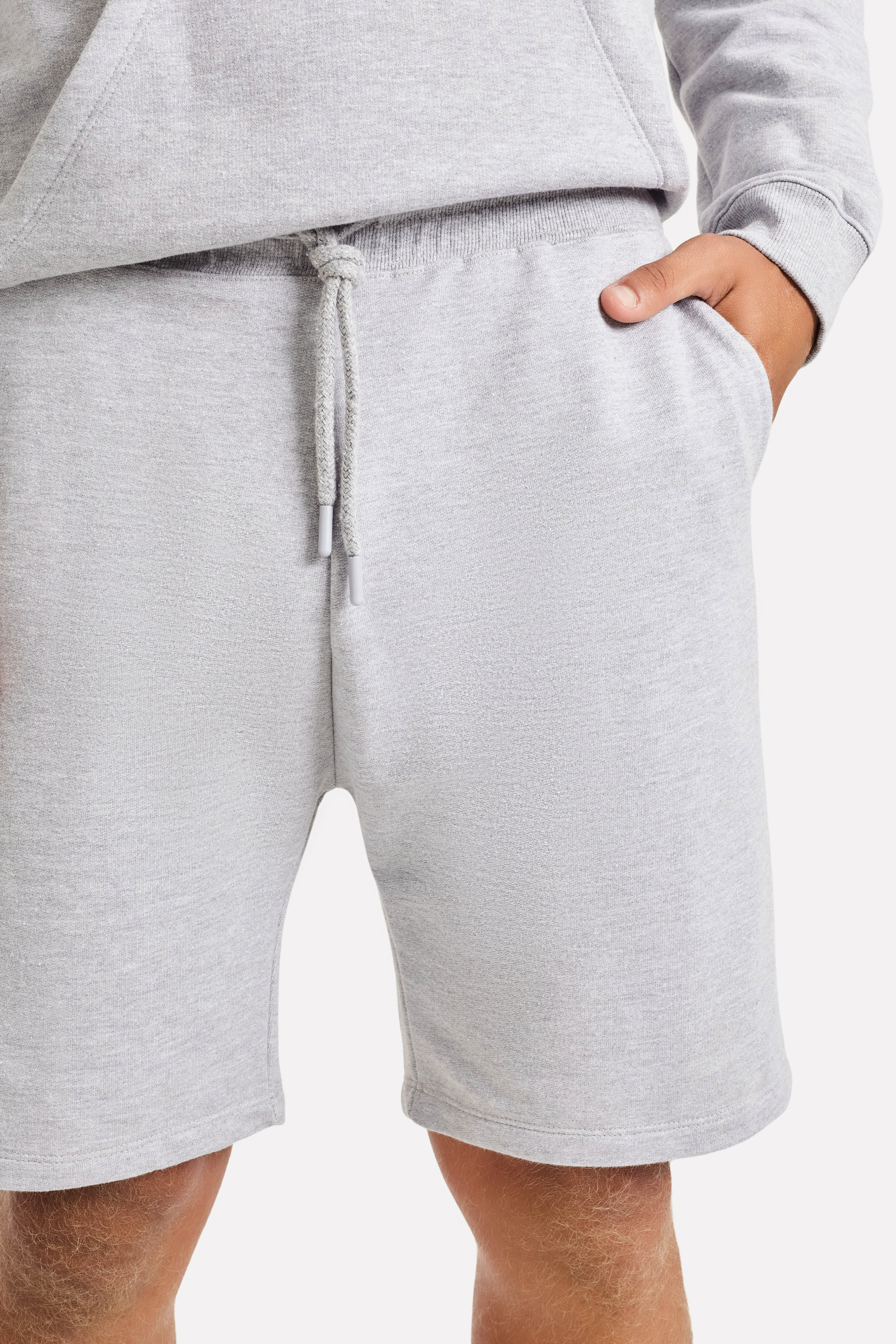 Bermuda-Moletom-Masculina-Simples-com-Elastico-Cinza-Mescla-GG-02