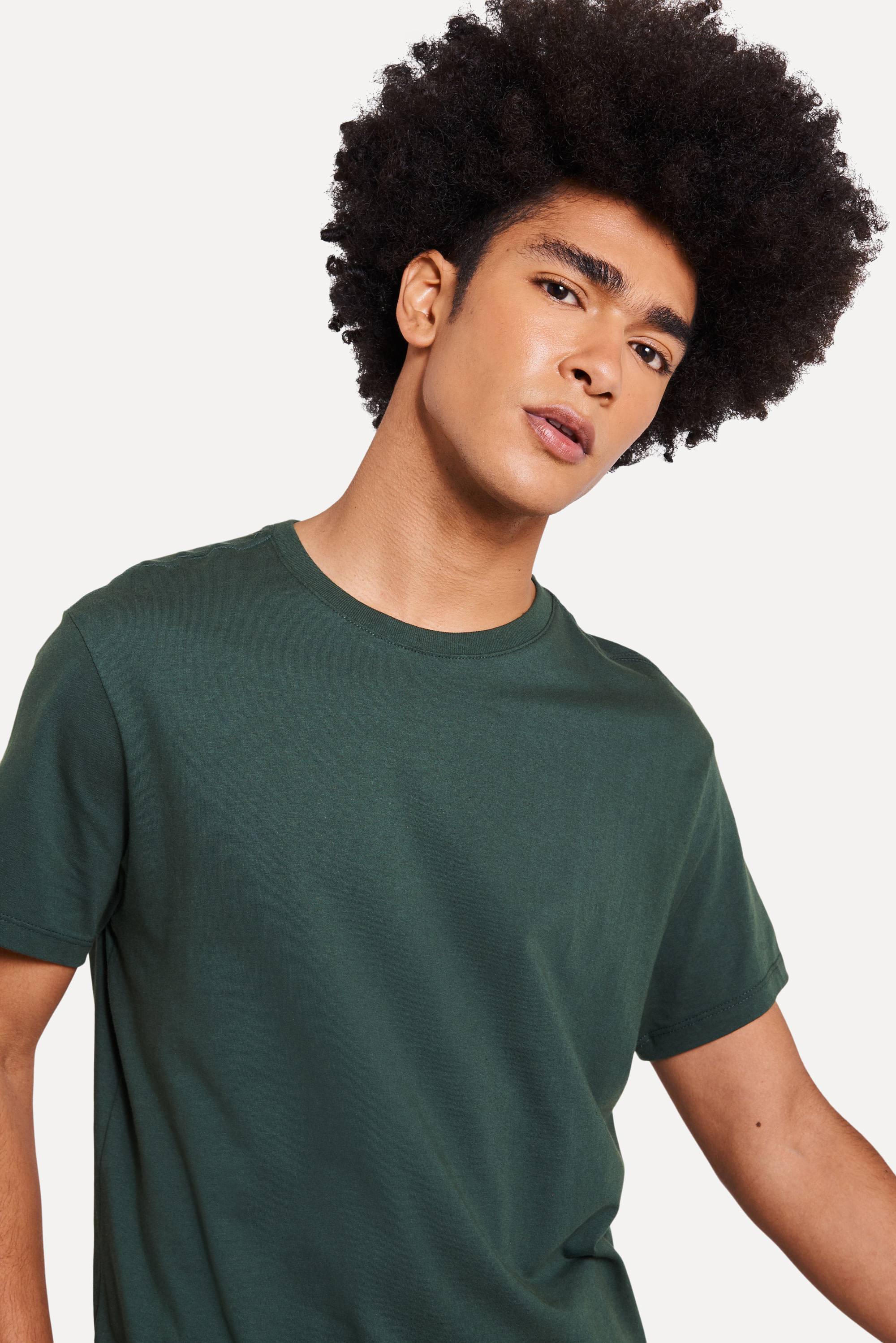 Camiseta-Basica-Masculina-Simples-Manga-Curta-Verde-Musgo-GG-02