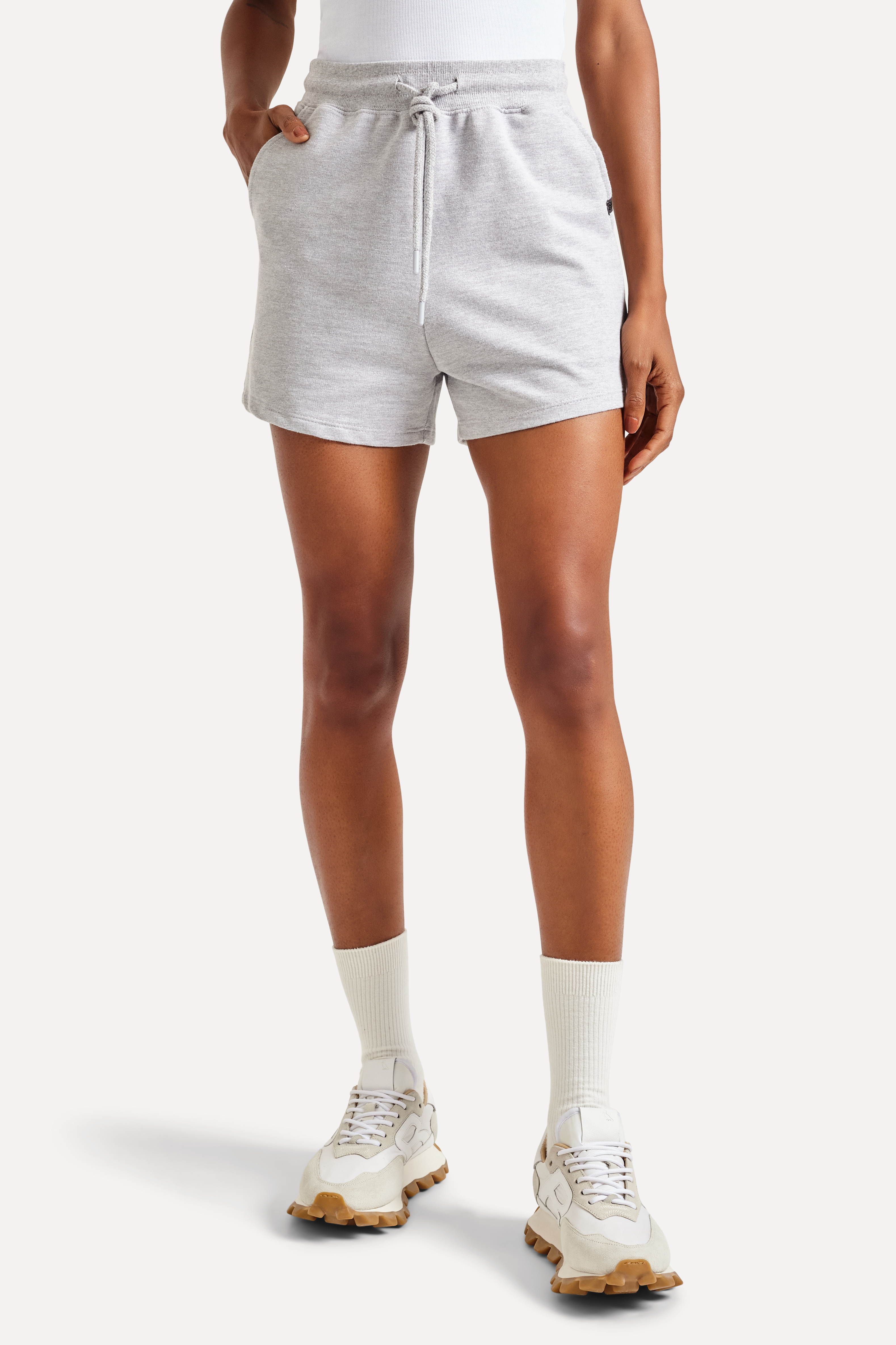 Short-Moletom-Feminino-Simples-com-Elastico-Cinza-Mescla-PP-01