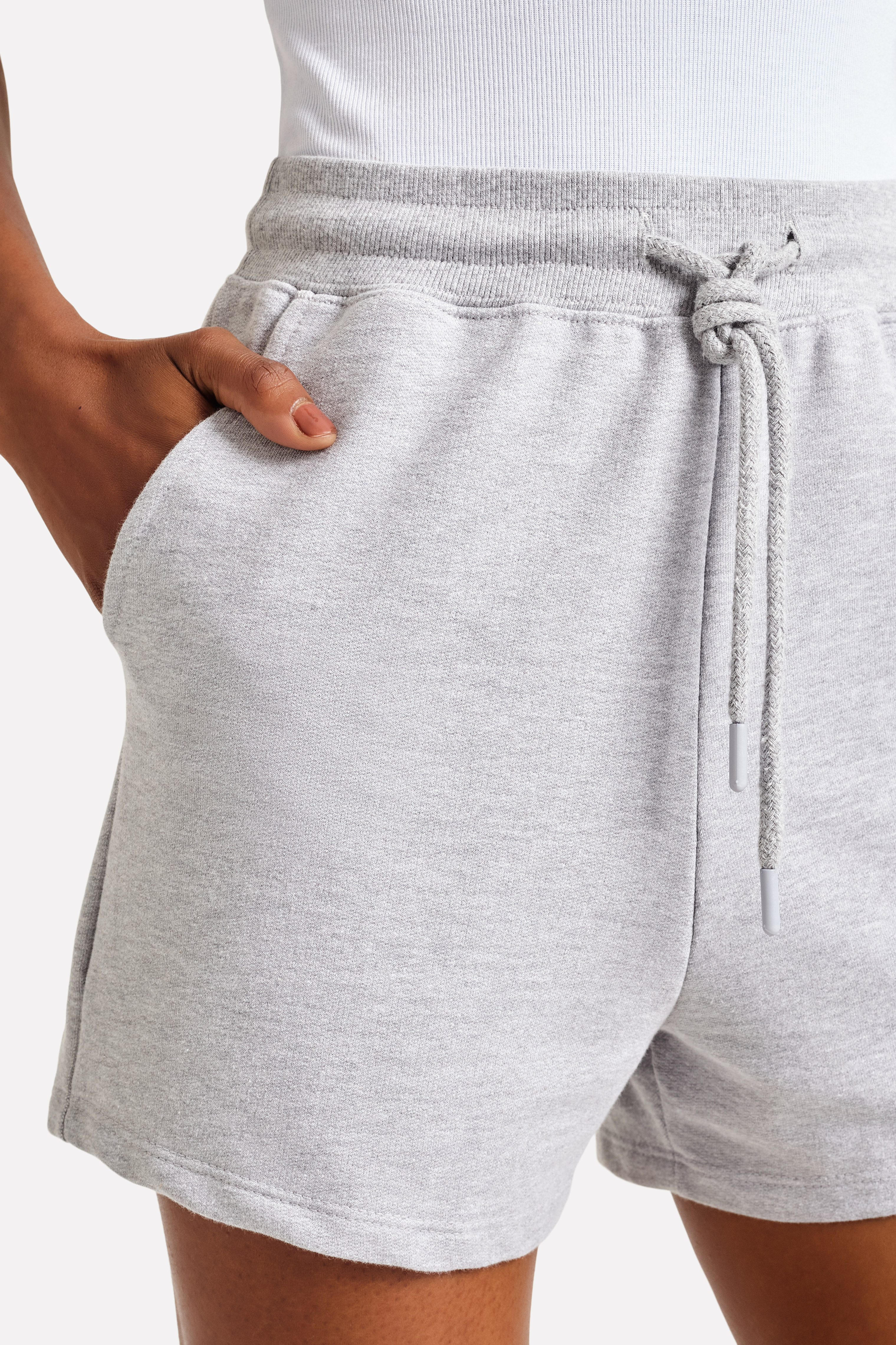 Short-Moletom-Feminino-Simples-com-Elastico-Cinza-Mescla-PP-02