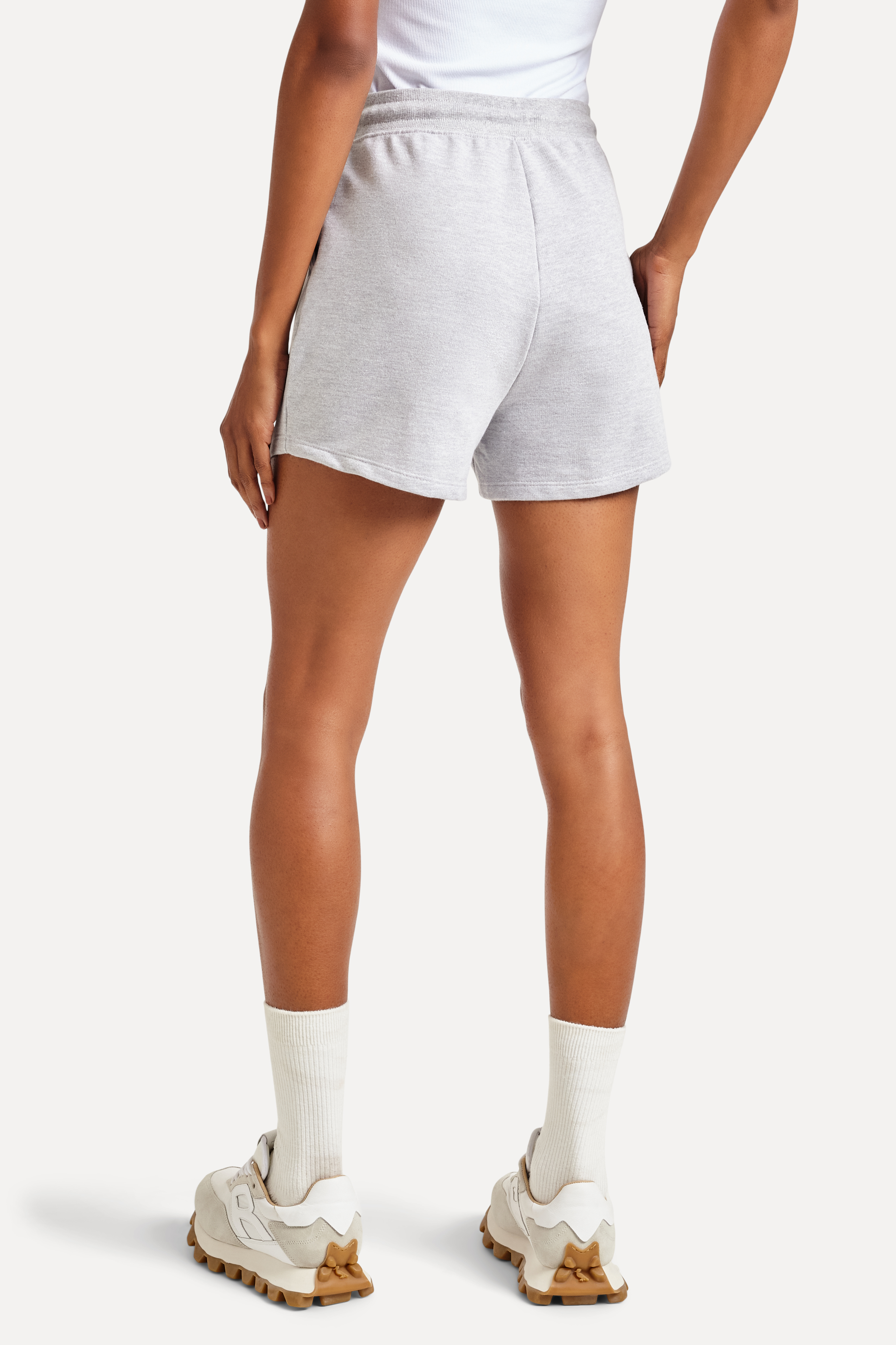 Short-Moletom-Feminino-Simples-com-Elastico-Cinza-Mescla-PP-03